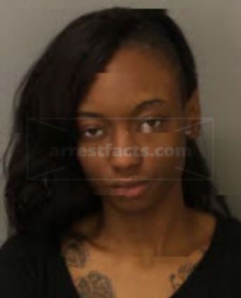 Shakevia Huggins