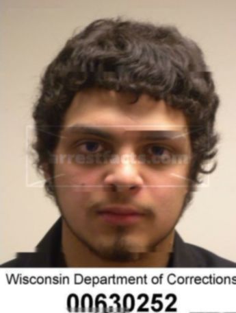 Zachary M Arizola