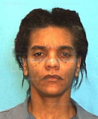 Daphne D Roberson