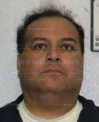 Edward Molina