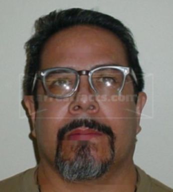 Mark K Quintero
