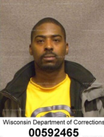 Akeem M Echols