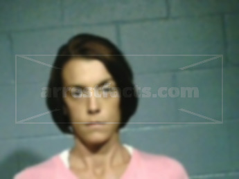 Heather L Mackellar
