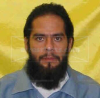 Rolando G Carrillo