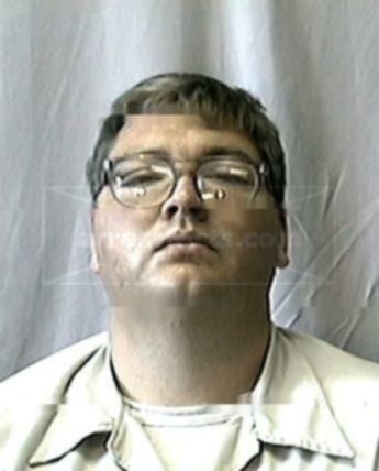 Eric D Hefner
