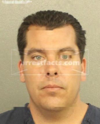 Travis Lee Robert Miller