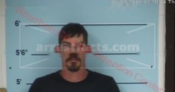 Jeffery L Tucker