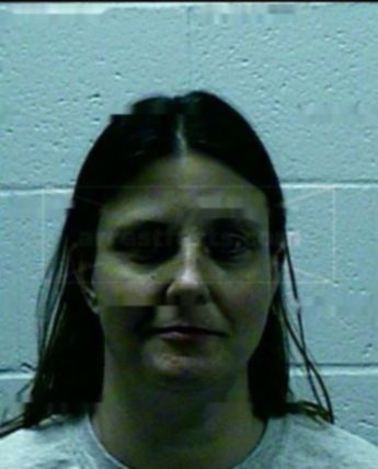 Laura L Middleton