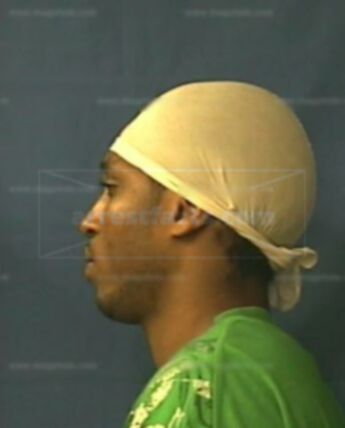 Ahmad L Thompson