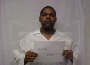 Darryl M Mctyer Jr