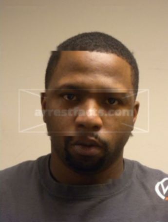 Darrius L Turner