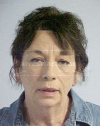 Carolyn J Parks