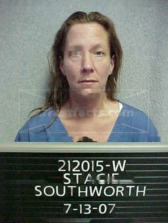 Stacie R Southworth