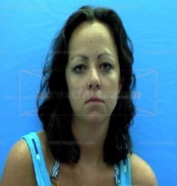 Leslie Elizabeth Sullivan