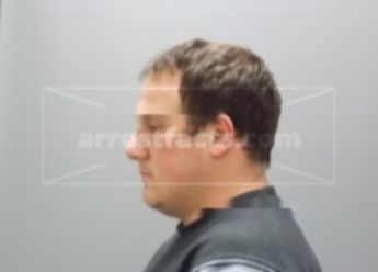 Travis L Arbeiter