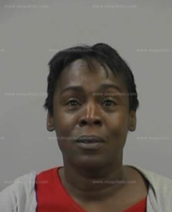Roslyn Love Moore