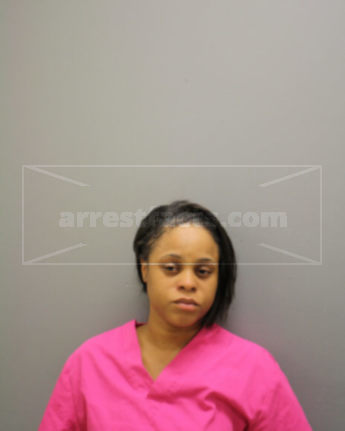 Shenequia R Davis