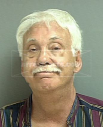 Lowell Hinton Isom