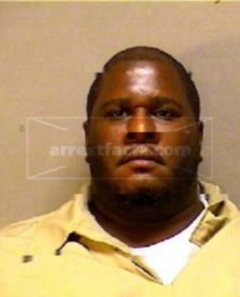 Dontae L Johnson