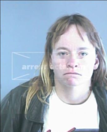 Tracy M Cuthbert