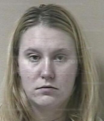 Lyndsey S Barr