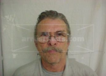 Lawrence T Mckenna