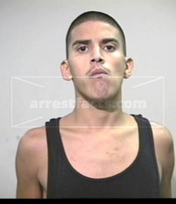 Luis Arturo Velez