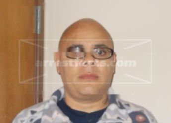 Gustavo R Pineda