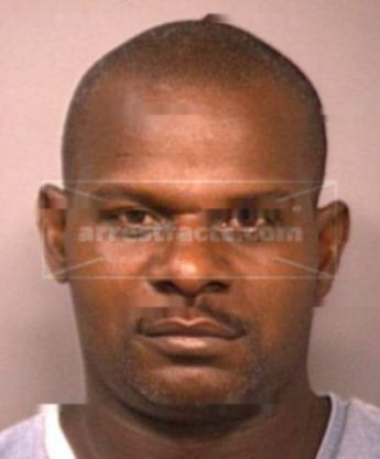 Lorenzo Walls