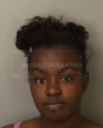 Trinecia Leona Barron