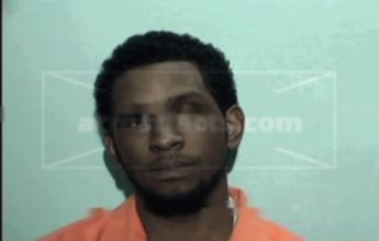 Tikei Dasean Benton