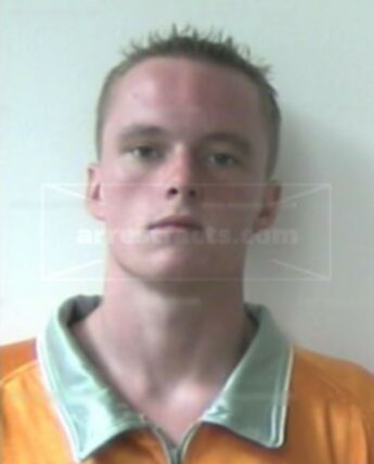 Josh L Triggs