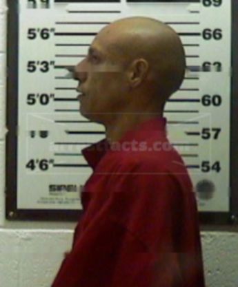 Ralph J Martinez