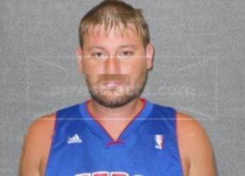 Justin J Garrow