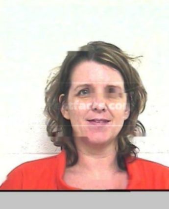 Jennifer L Delozier