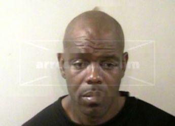 Kevin D Howell