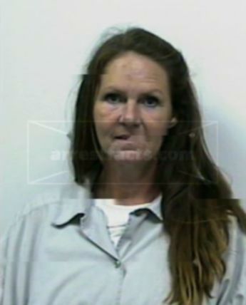 Lissa D Dyer