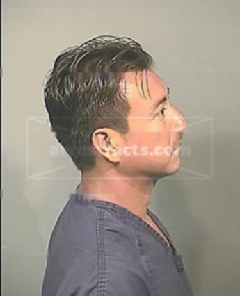 Manfredo S Valdez