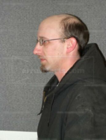 Jeremy J Lindner