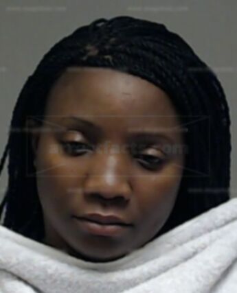 Lucia Chiedza Dore