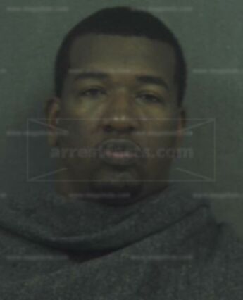 Che Lamar Clemons