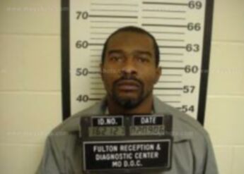 Kenneth R Bradford