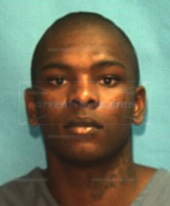 Davone L Royster
