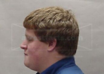 Zachary R Munger