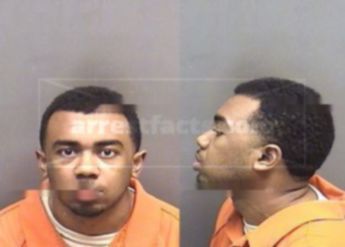 Derrick T Hills