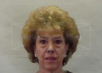 Lisa K Hager