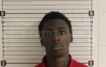 Desmond Lamar Martin