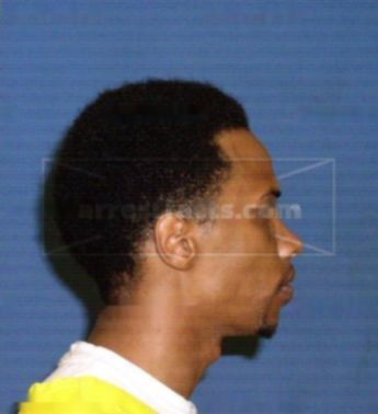 Clayvon L Powell