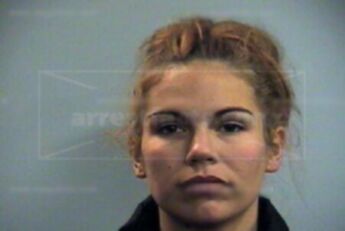 Jennifer Leigh Saunders
