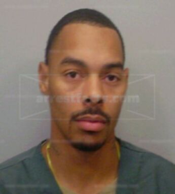 Damarius Lee
